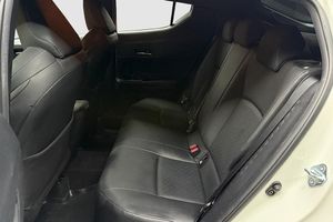 Toyota C-HR bild 16