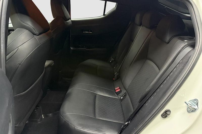 Toyota C-HR bild 16