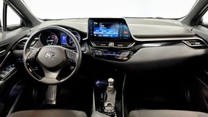 Toyota C-HR bild 4
