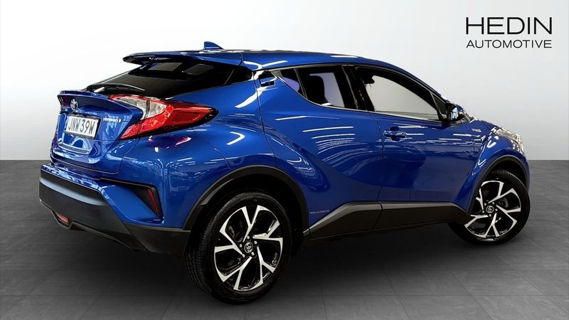 Toyota C-HR bild 2