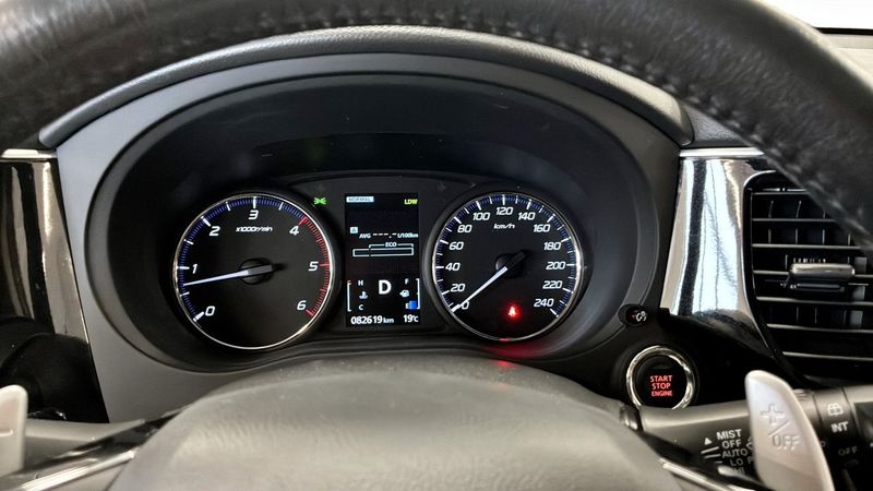 Mitsubishi Outlander bild 16