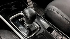 Mitsubishi Outlander bild 19