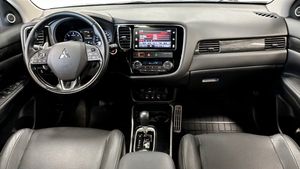 Mitsubishi Outlander bild 4