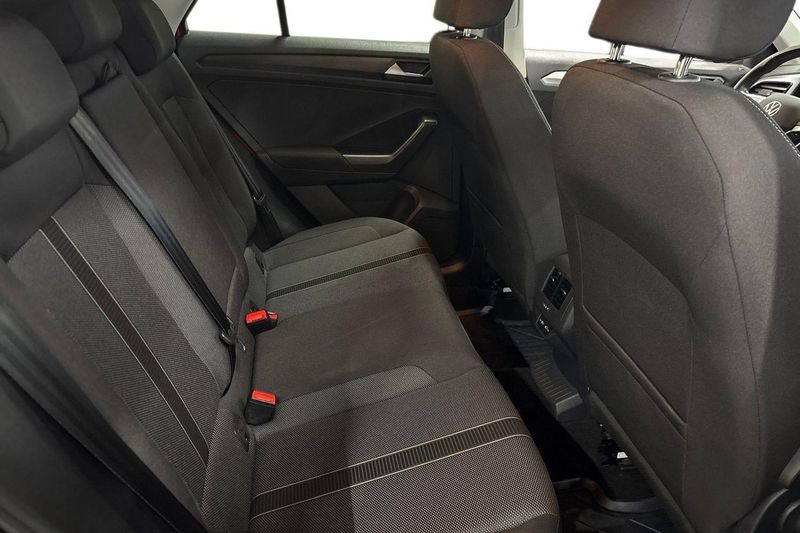 Volkswagen T-Roc bild 12