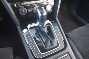 Volkswagen Passat bild 14