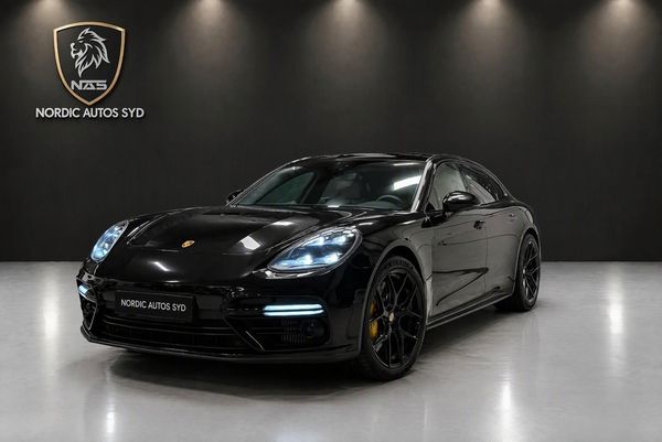 Porsche Panamera Turbo S Turbo S / E-Hybrid / Sport Turismo / Keramiska / Pano - 2019