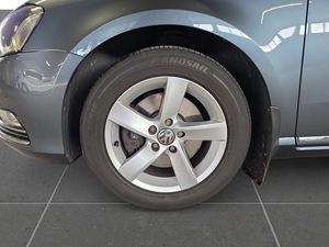 Volkswagen Passat bild 12