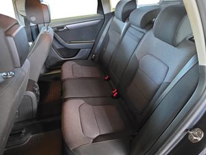 Volkswagen Passat bild 10