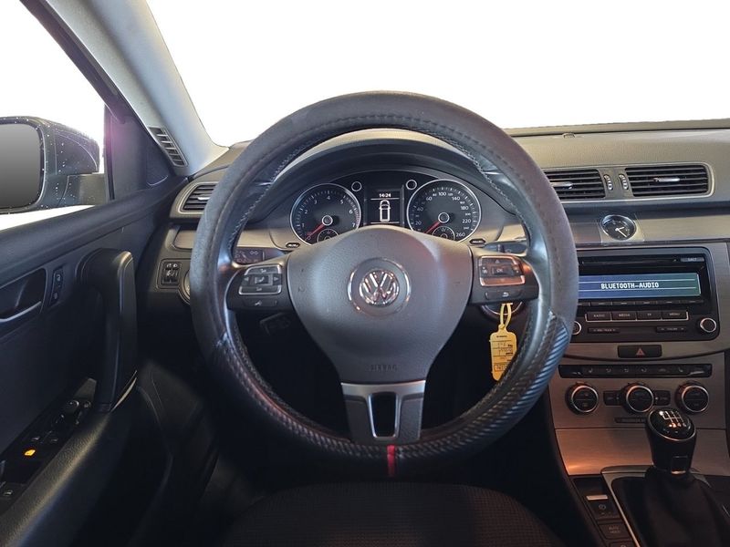 Volkswagen Passat bild 7