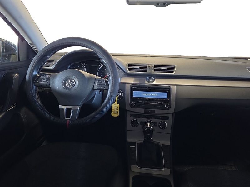Volkswagen Passat bild 6