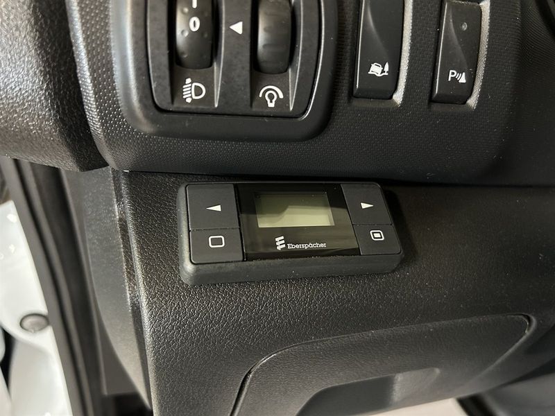 Renault Trafic bild 24