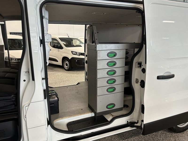 Renault Trafic bild 15