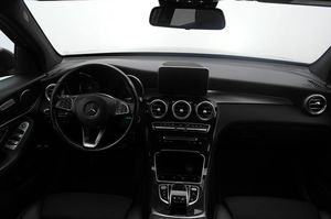 Mercedes GLC220 bild 9