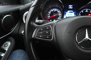 Mercedes GLC220 bild 12
