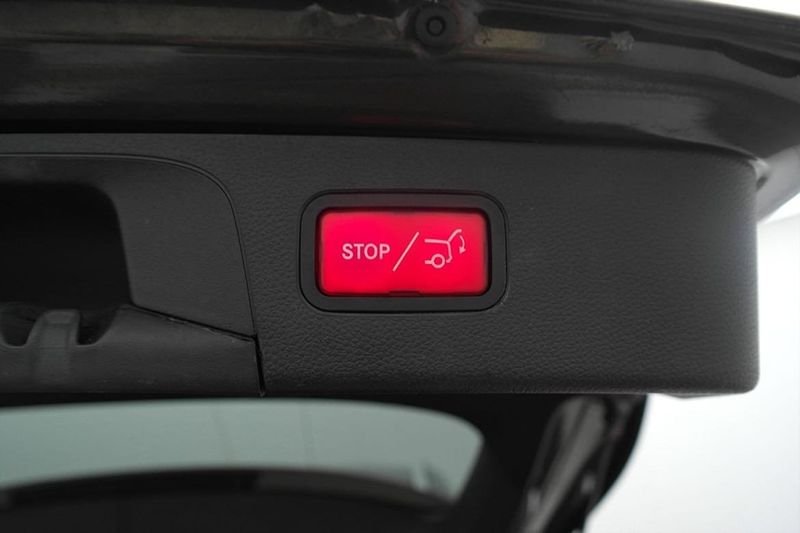 Mercedes GLC220 bild 25