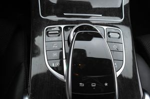 Mercedes GLC220 bild 17