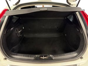 Volvo V40 bild 32