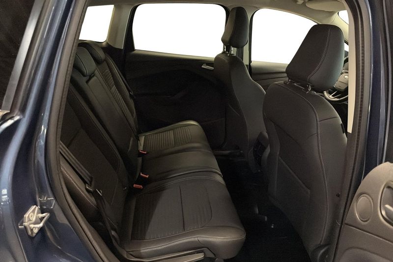 Ford Kuga bild 13