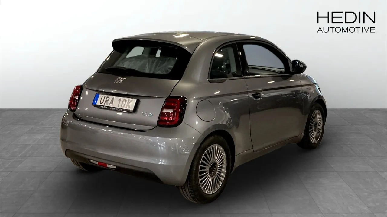 Fiat 500e bild 2