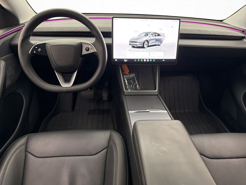 Tesla Model Y bild 26