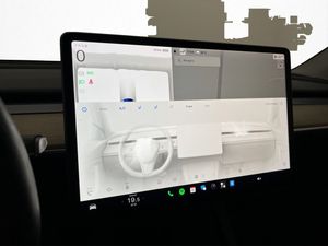 Tesla Model Y bild 22
