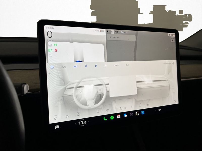 Tesla Model Y bild 22
