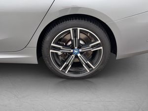 BMW 330 bild 32