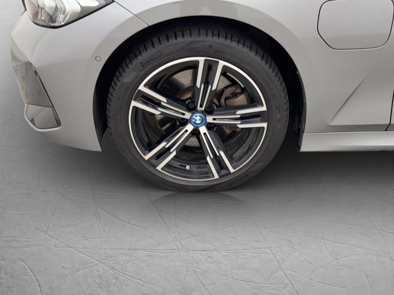 BMW 330 bild 31