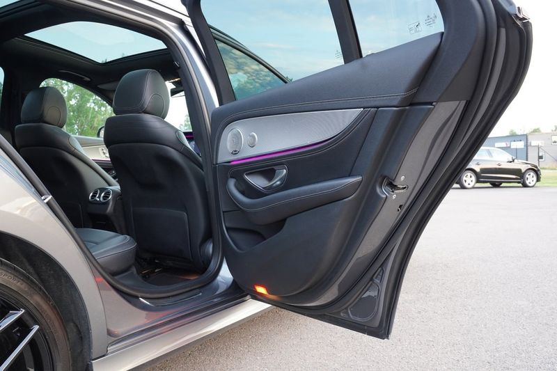 Mercedes E350 bild 18