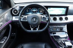 Mercedes E350 bild 13