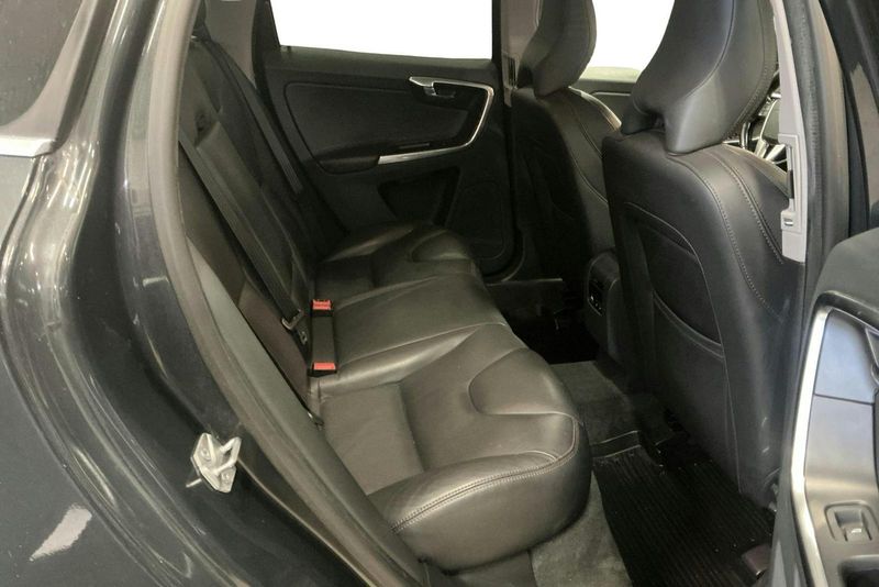 Volvo XC60 bild 8