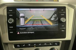 Volkswagen Passat bild 14
