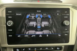Volkswagen Passat bild 11