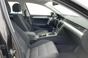 Volkswagen Passat bild 7