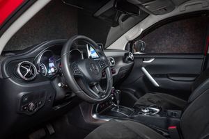 Mercedes X250 bild 17