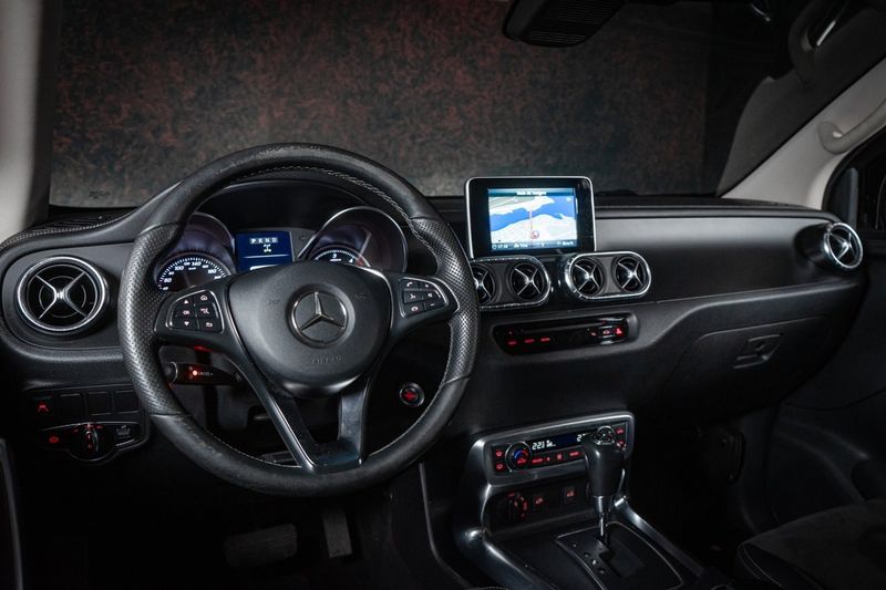 Mercedes X250 bild 19