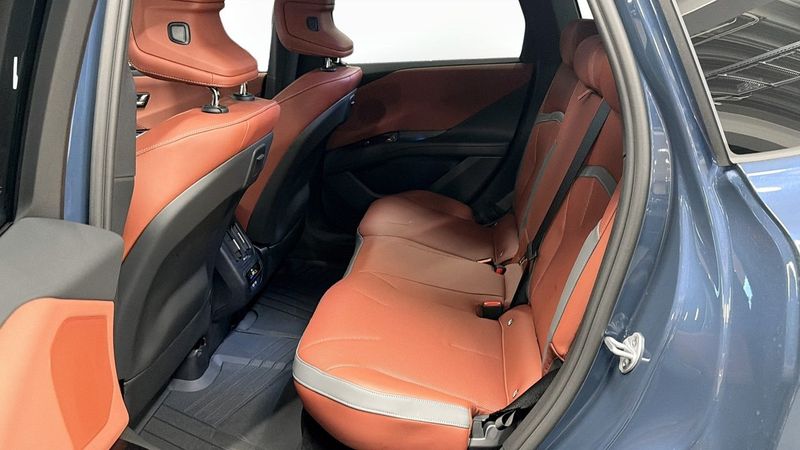 BMW iX3 bild 5