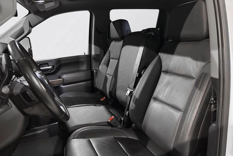 Chevrolet Silverado bild 18