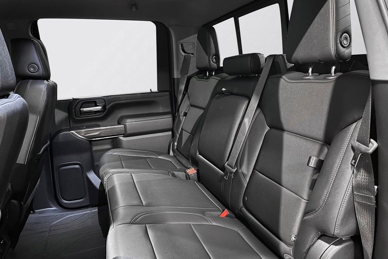 Chevrolet Silverado bild 20