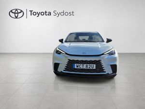 Lexus LBX bild 2