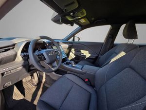 Lexus LBX bild 13