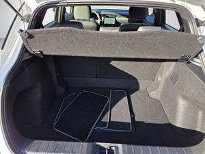 Lexus LBX bild 7