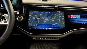 Mercedes E300 bild 12