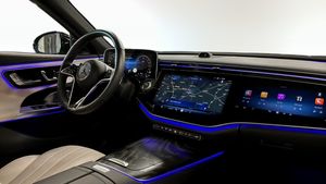 Mercedes E300 bild 3
