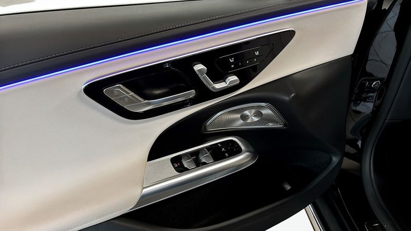 Mercedes E300 bild 11