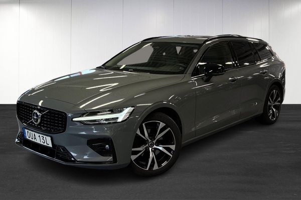 Volvo V60 B4 Diesel | PLUS DARK | 360 KAMERA | RATTVÄRME - 2023