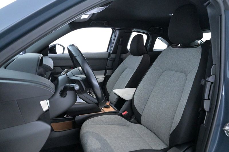 Mazda MX-30 bild 10