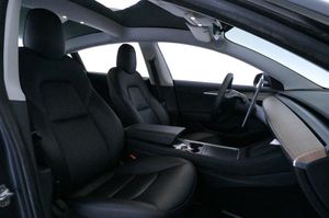Tesla Model 3 bild 12