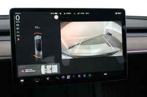 Tesla Model 3 bild 18
