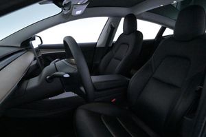 Tesla Model 3 bild 9